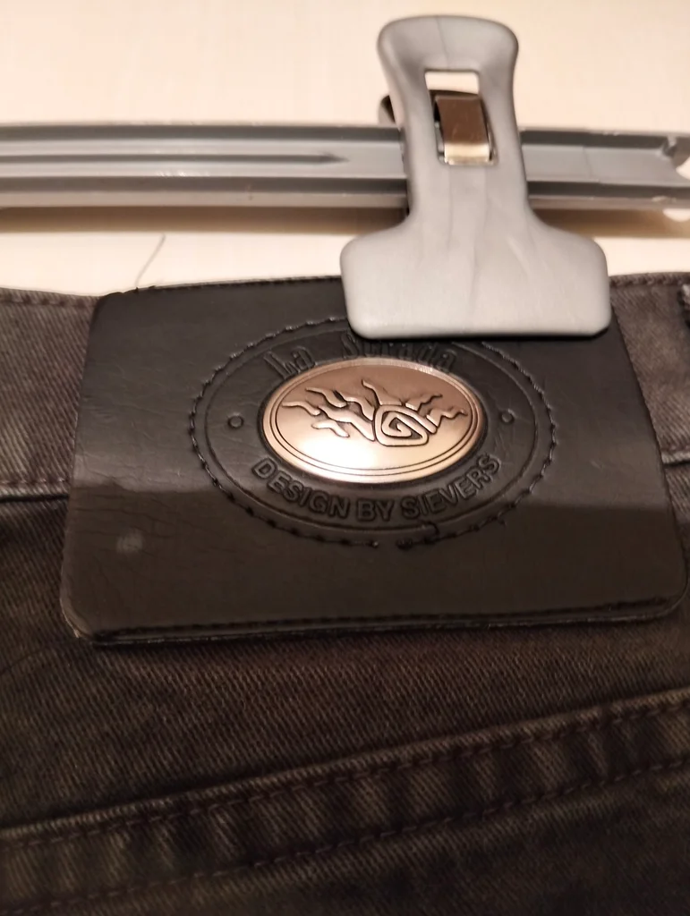 Jeans – photo 3